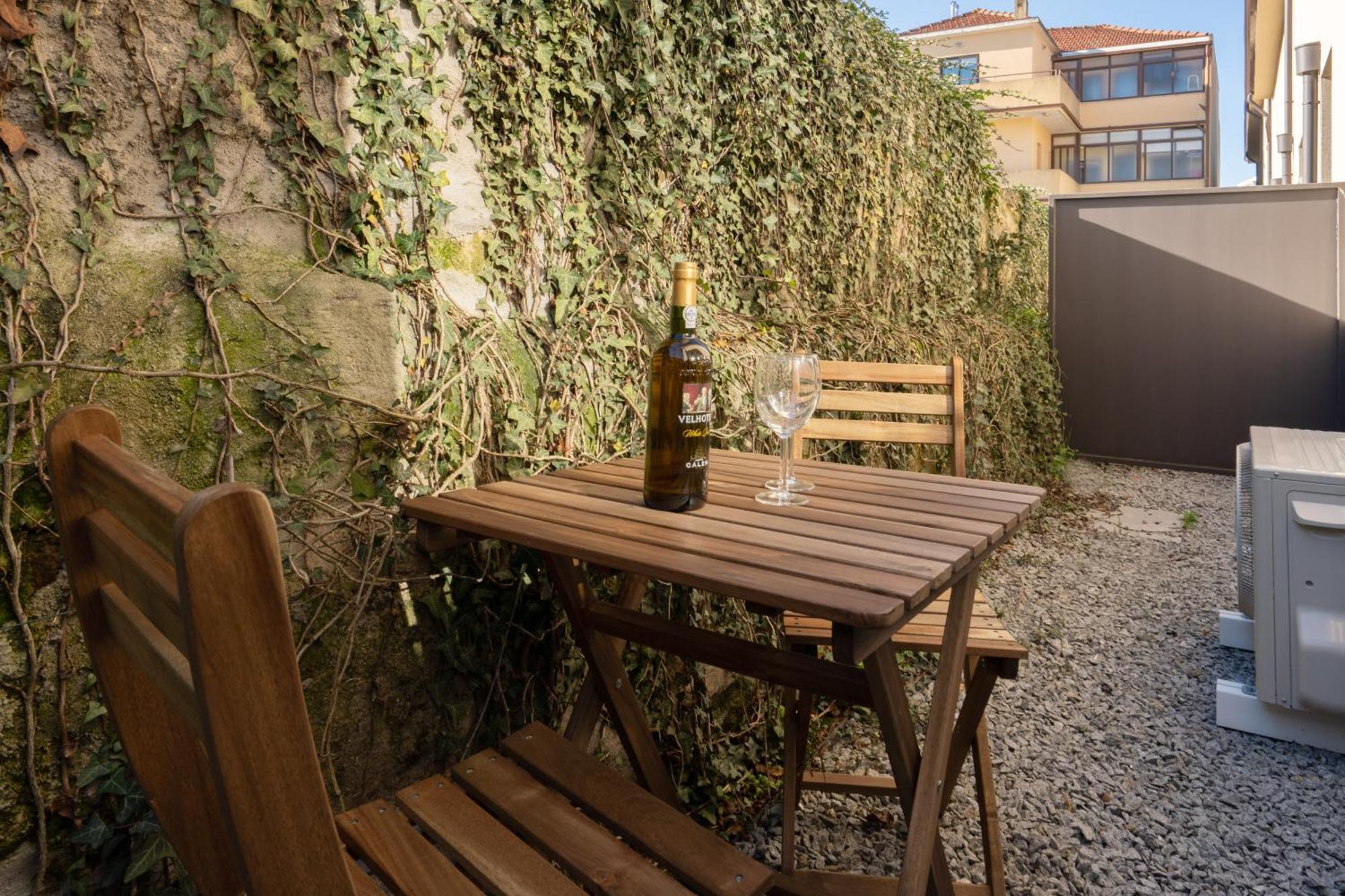 Host Wise - Central Private Flats - Terrace Порту Номер фото